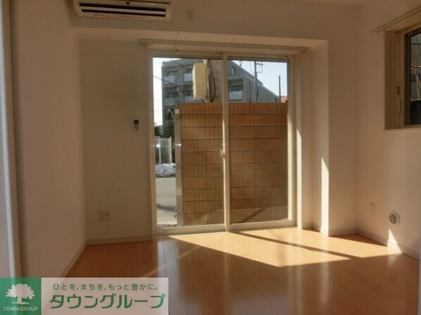 ツリーフィールド幕張の物件内観写真